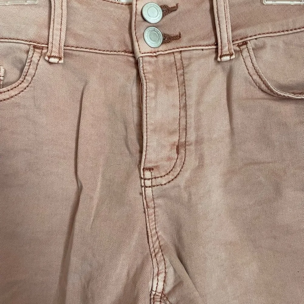 𝅺SOL. Blush Low Rise Midi Double Button Denim Shorts - Size 15 - Picture 4 of 5